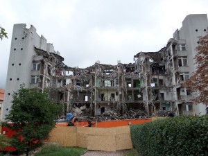 Bontási munkálatok