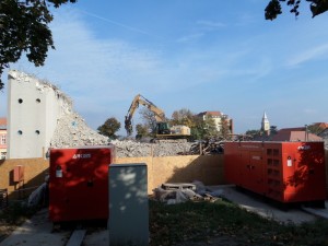 Bontási munkálatok